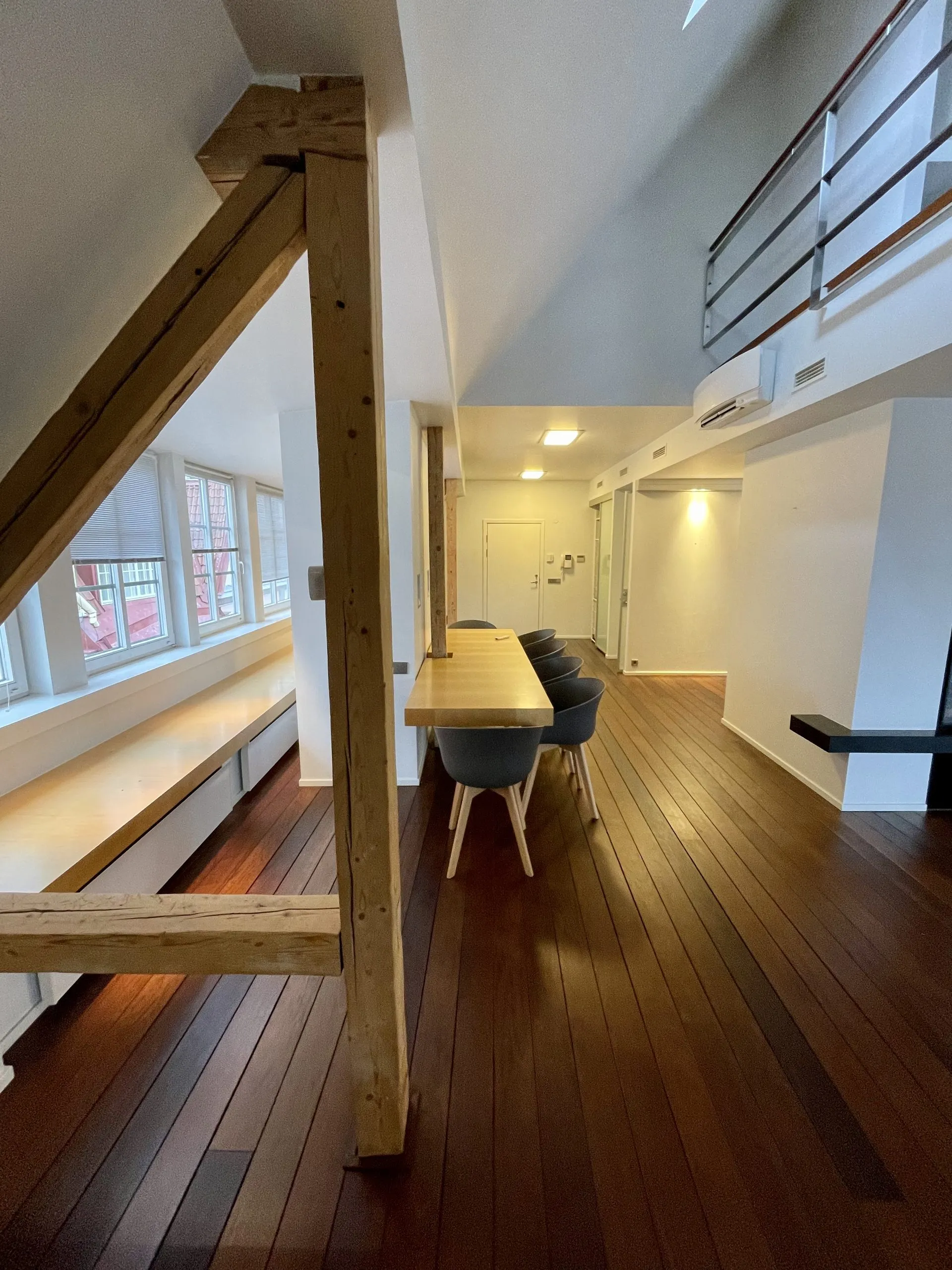 Raekoja penthouse, 12